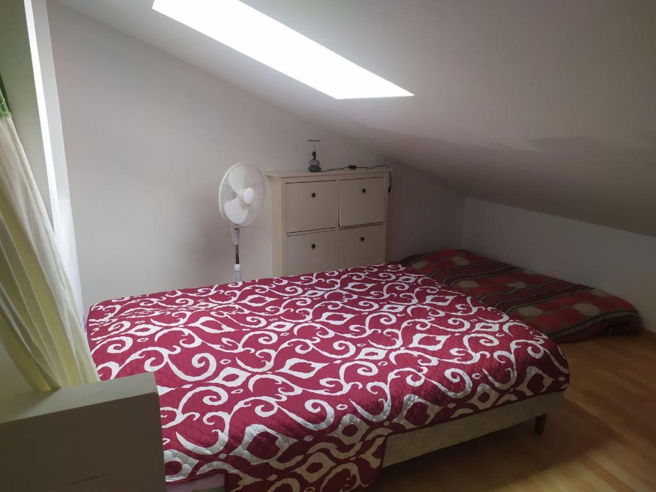 Duplex Avec Jardin Et Grande Terrasse 8-10 Personnes Villa Campagnan Ngoại thất bức ảnh